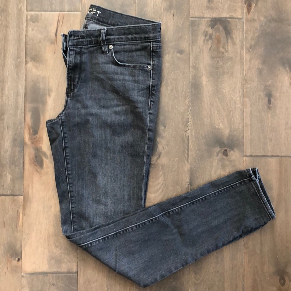 LOFT size 26 skinny jeans